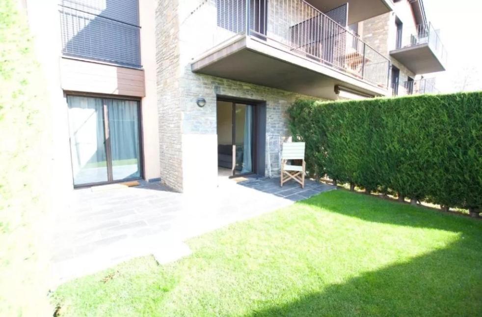 Les Isards Apartment Bourg-Madame Luaran gambar
