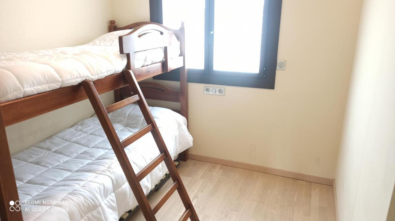 Les Isards Apartment Bourg-Madame Luaran gambar